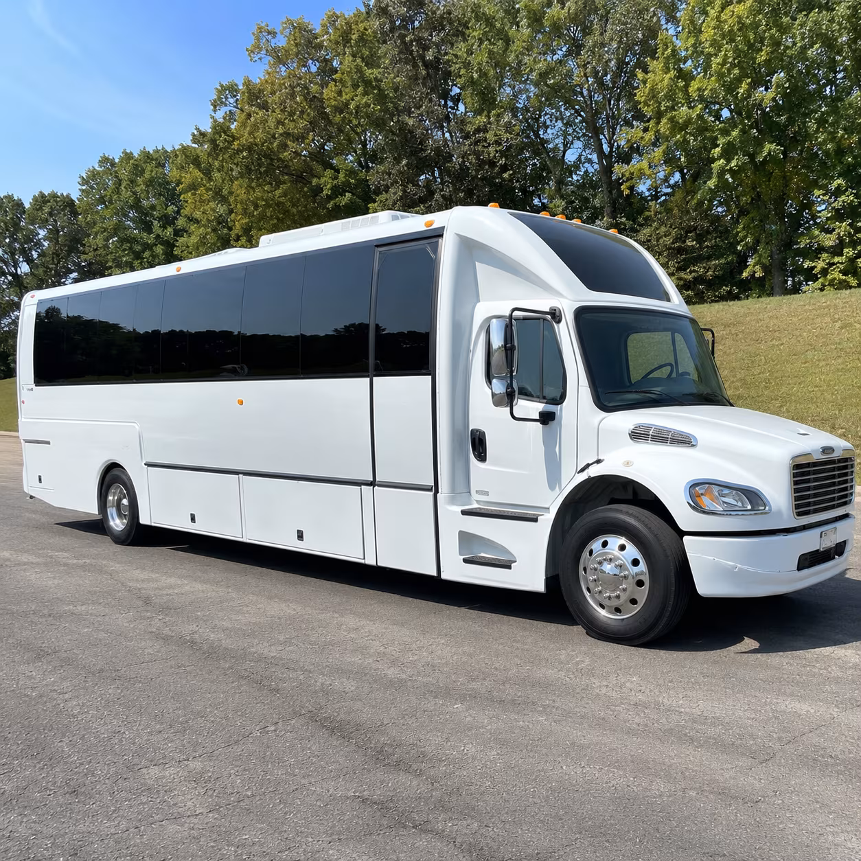Newark Winery Tour & Pub Crawl Transportation